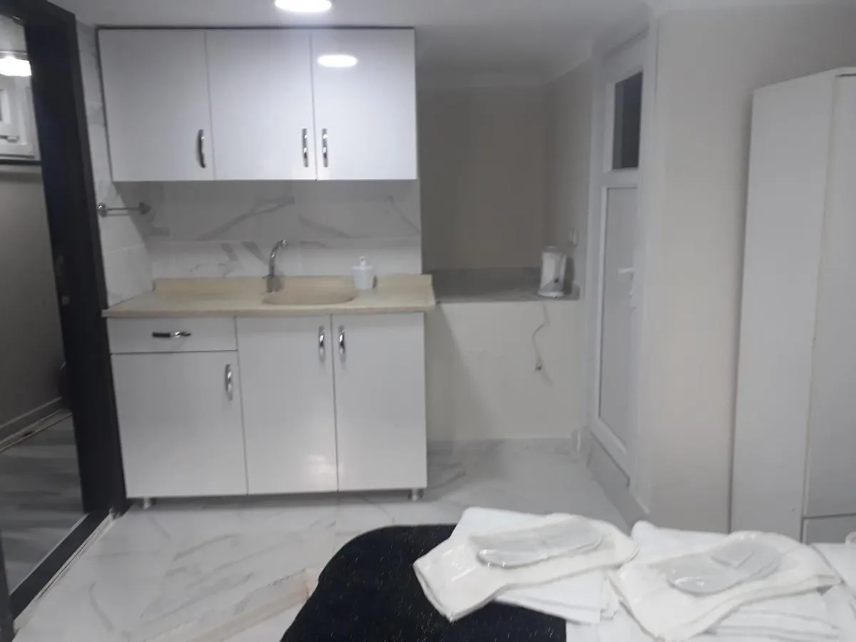 Taksim Lion 37 Studios Istanbul